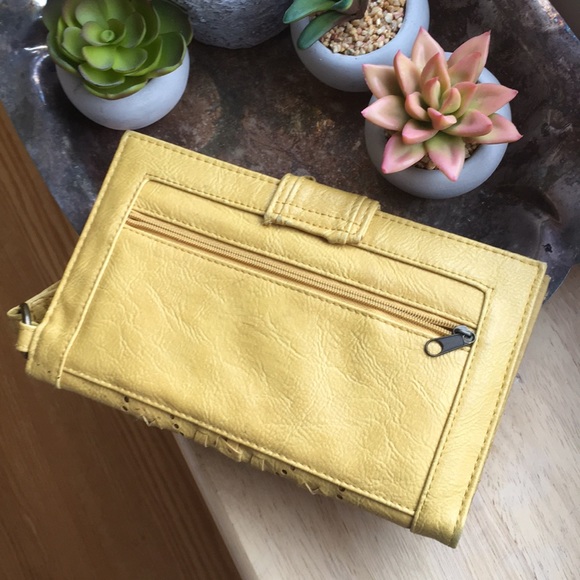 NWOT Nordstrom funky yellow wristlet wallet - Picture 4 of 6